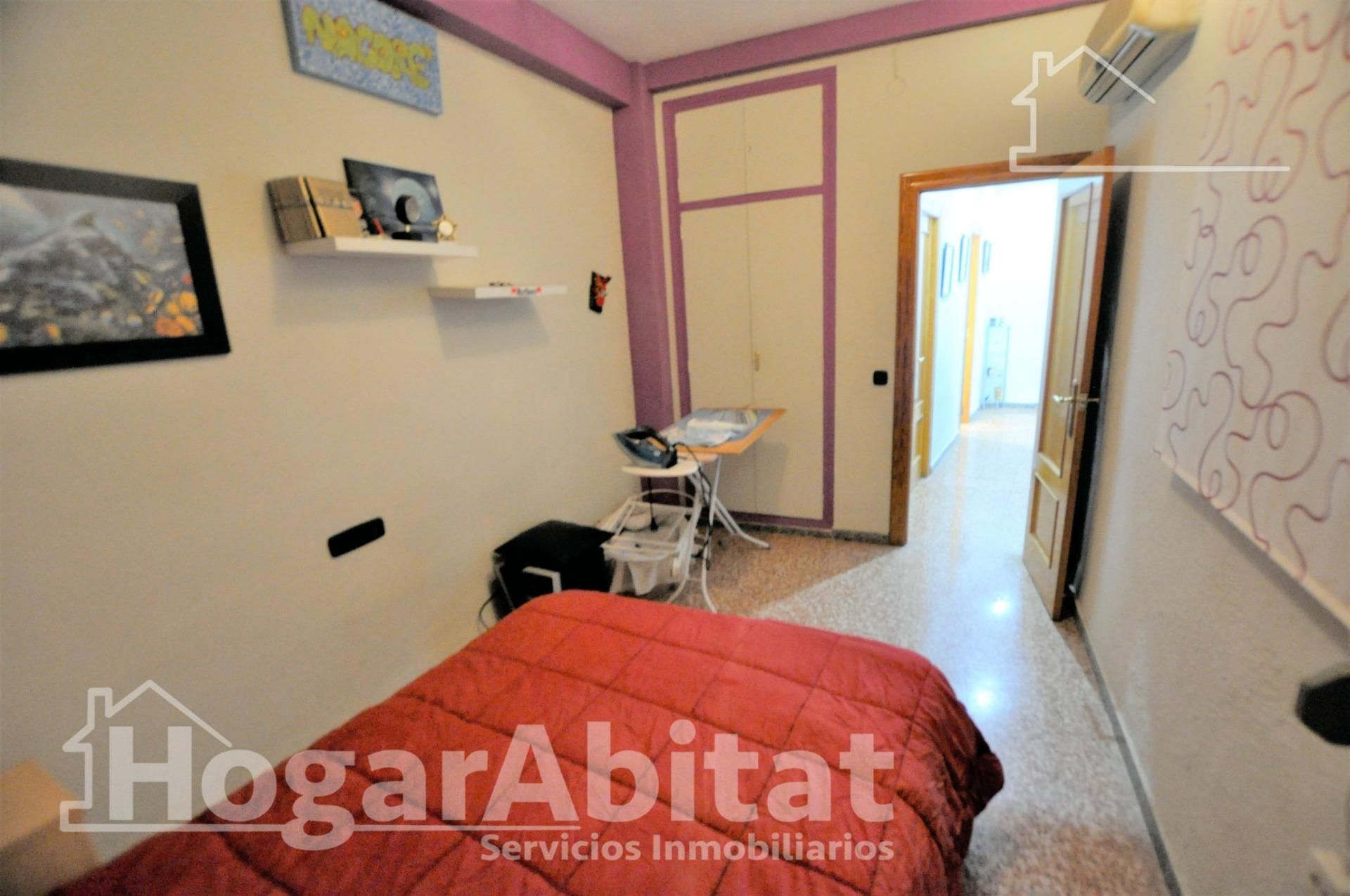 Dormitori de Pis en venda en Albalat dels Sorells amb Aire condicionat i Balcó