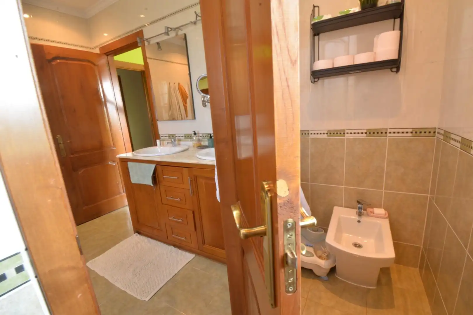 Baño de Casa o chalet en venta en Oviedo  con Calefacción, Jardín privado y Terraza