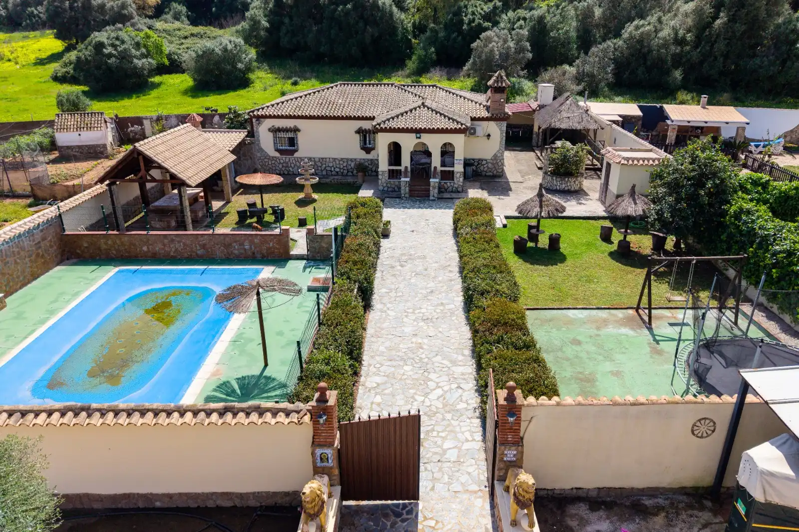 Vista exterior de Casa o chalet de alquiler en Barbate con Aire acondicionado, Calefacción y Jardín privado