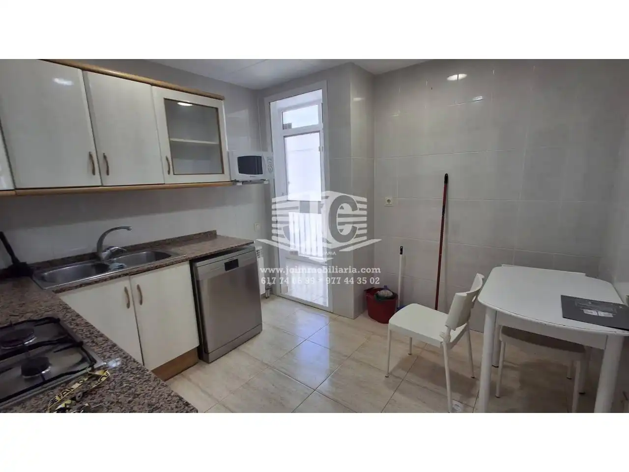 Kitchen of Flat for rent in Tortosa  with Air Conditioner, Terrace and Community pool