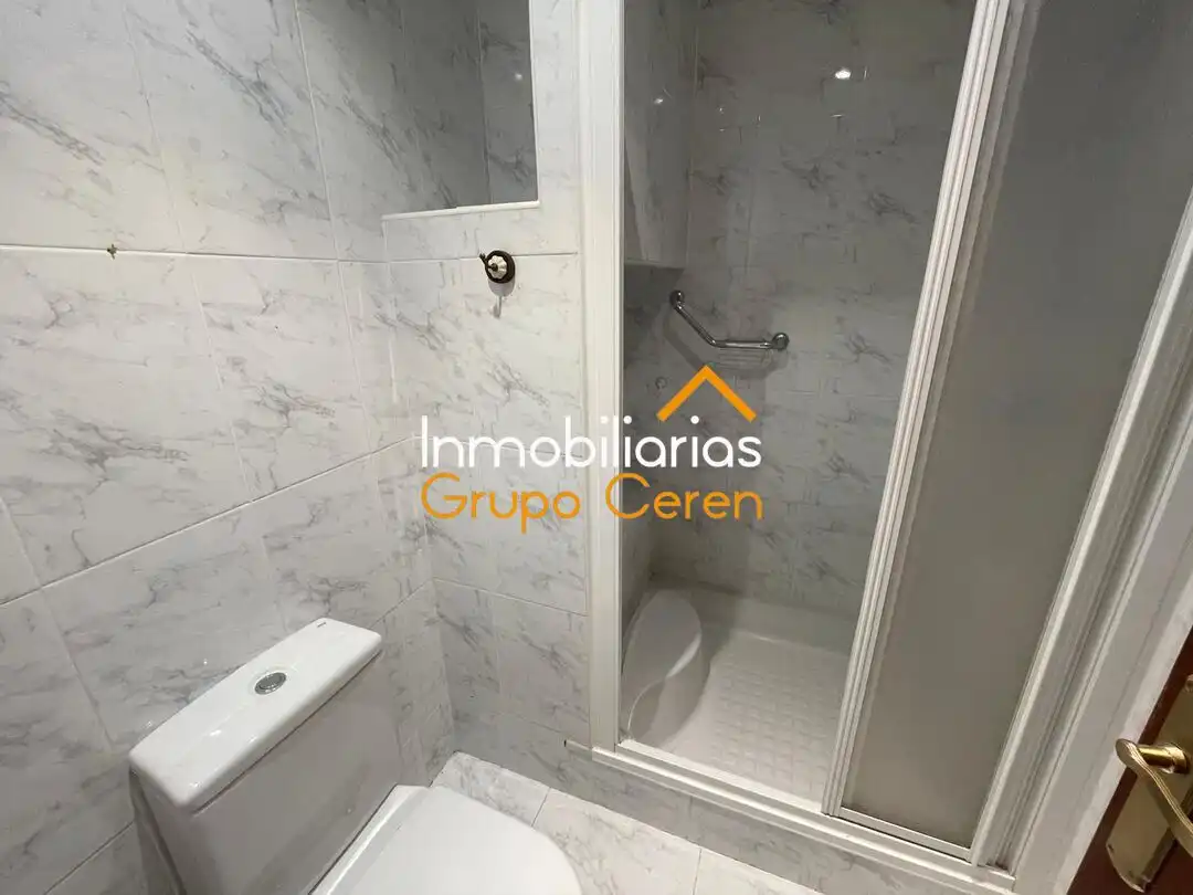 Bathroom of Duplexes for sale in Ezcaray  with Heating and Furnished