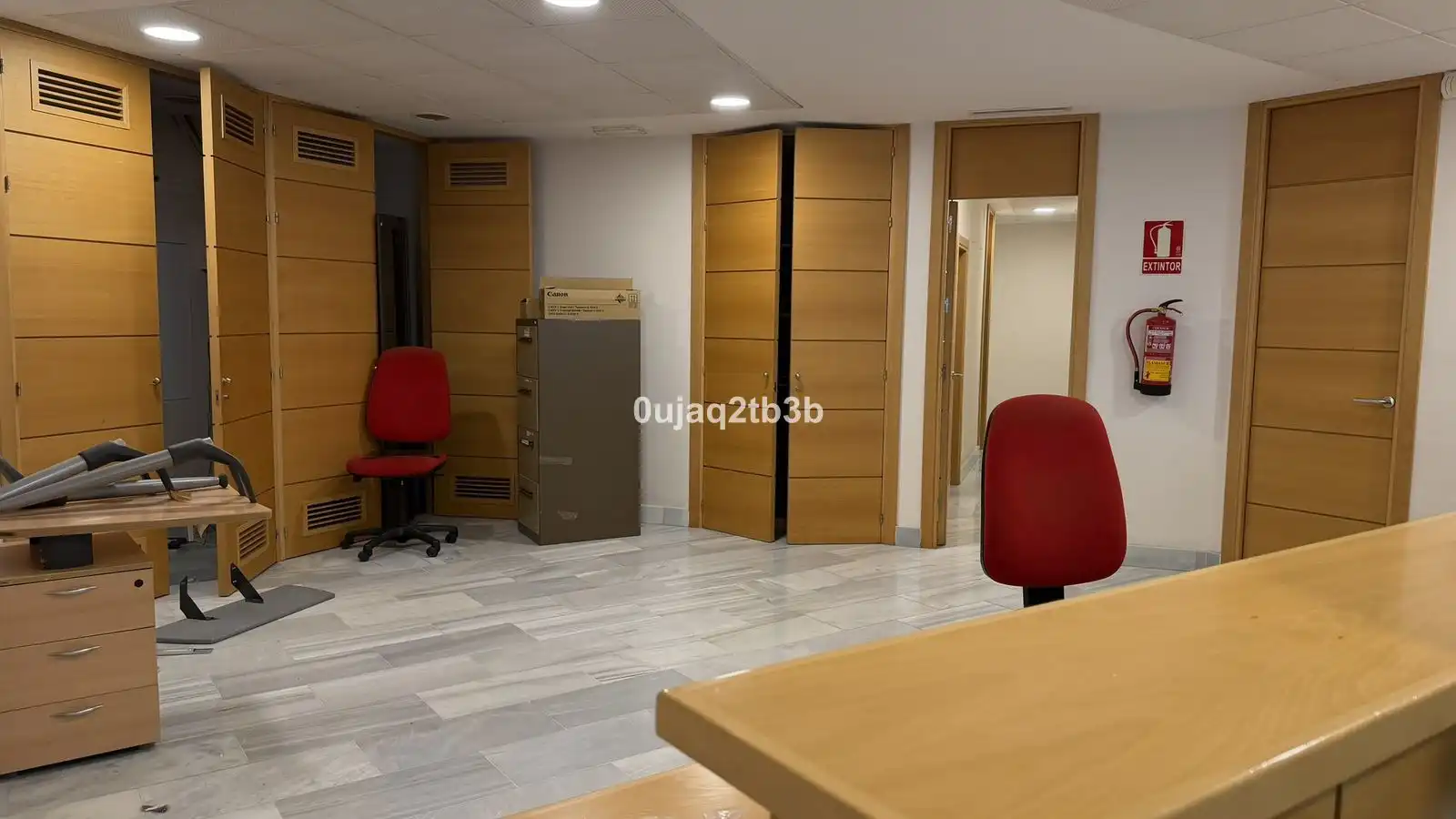 Oficina en venda en Marbella amb Aire condicionat