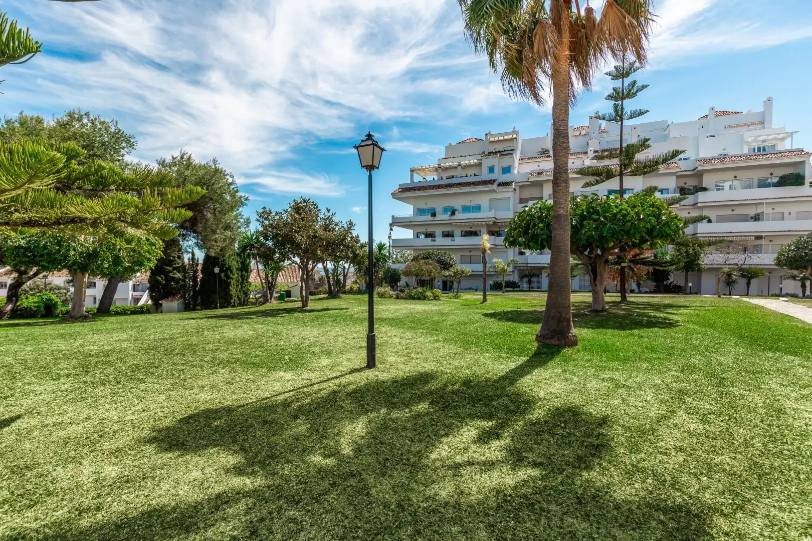 Mini appartamento con terrazza in vendita a Nueva Andalucía, imagen 29
