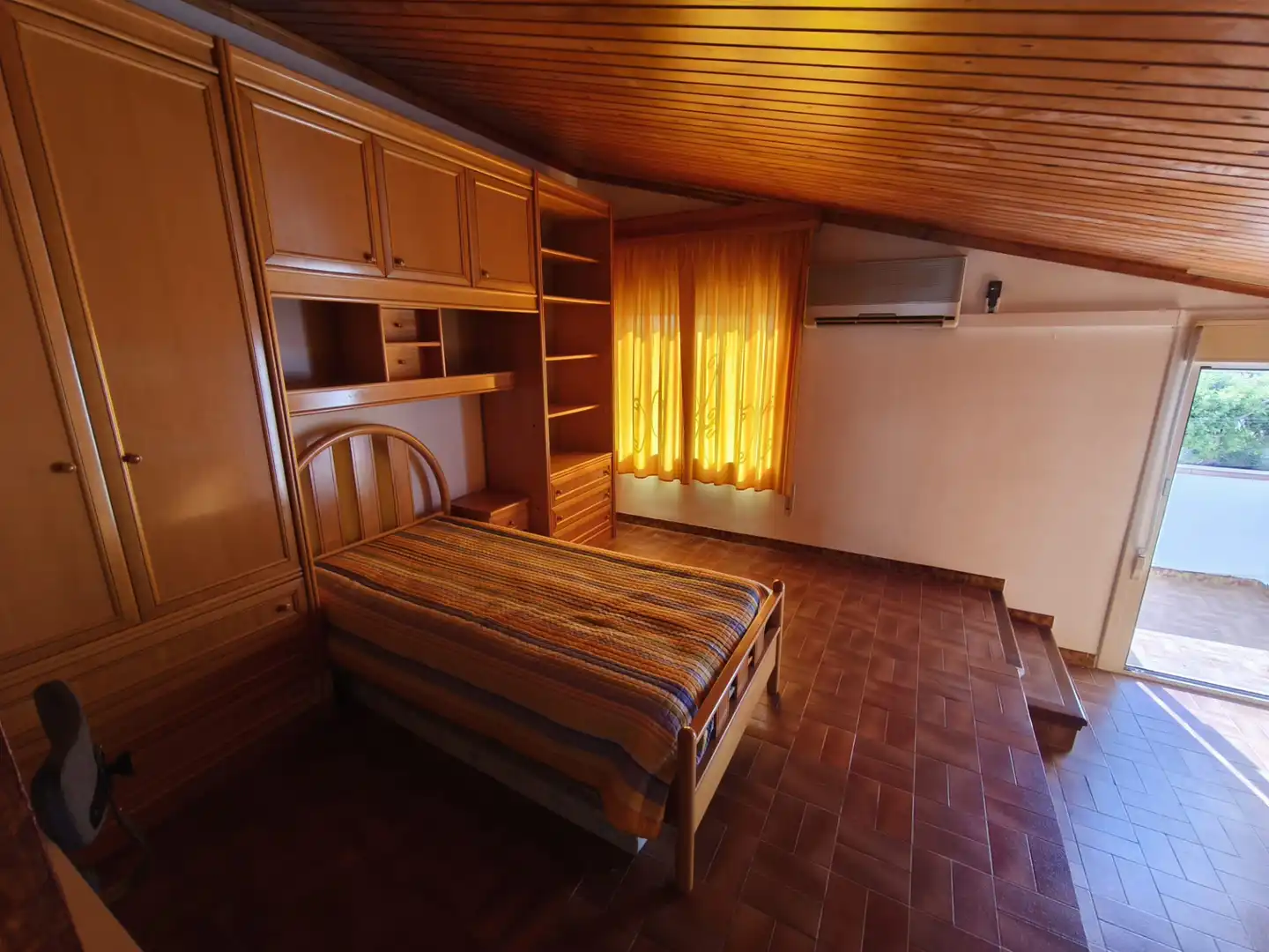Habitación de Casa o chalet en venta en Mont-roig del Camp con Aire acondicionado, Calefacción y Jardín privado