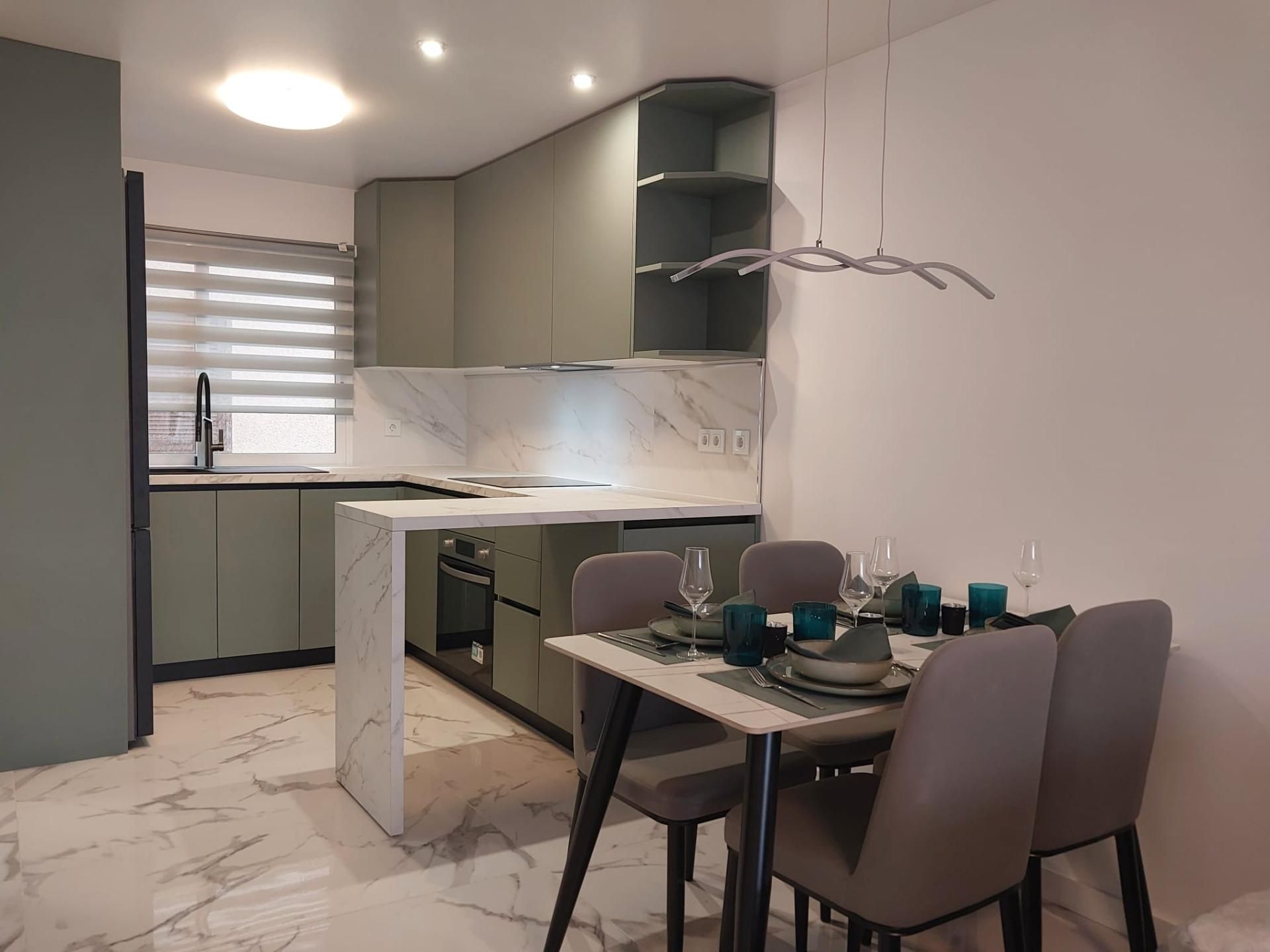 Kitchen of House or chalet for sale in Torrevieja  with Air Conditioner, Heating and Terrace