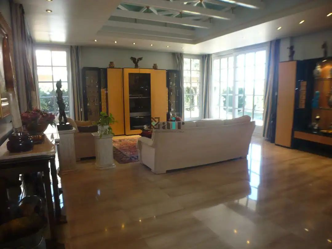 Sala de estar de Casa o chalet en venta en  Logroño con Calefacción, Terraza y Trastero