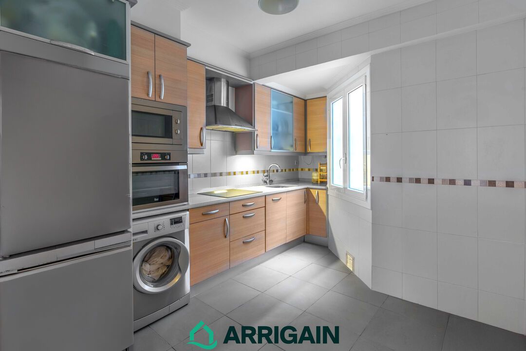 Cocina de Piso en venta en Donostia - San Sebastián  con Calefacción