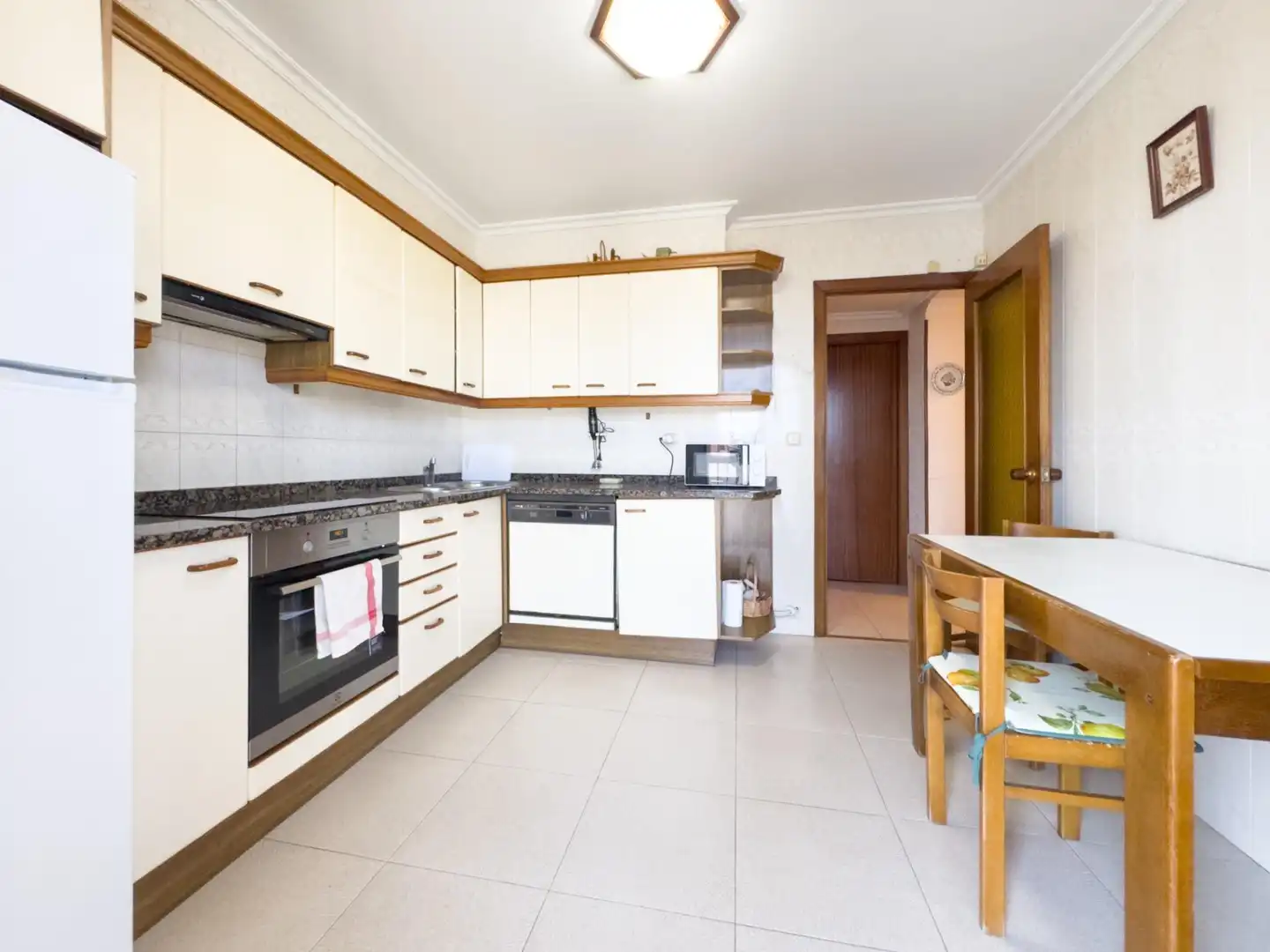 Cocina de Apartamento en venta en Irun  con Calefacción, Trastero y Amueblado
