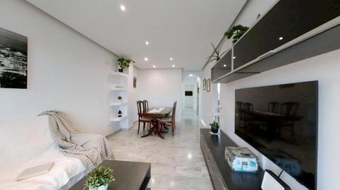 Foto 5 de Piso en venta en Añoreta Golf - Paraíso del Sol, Málaga