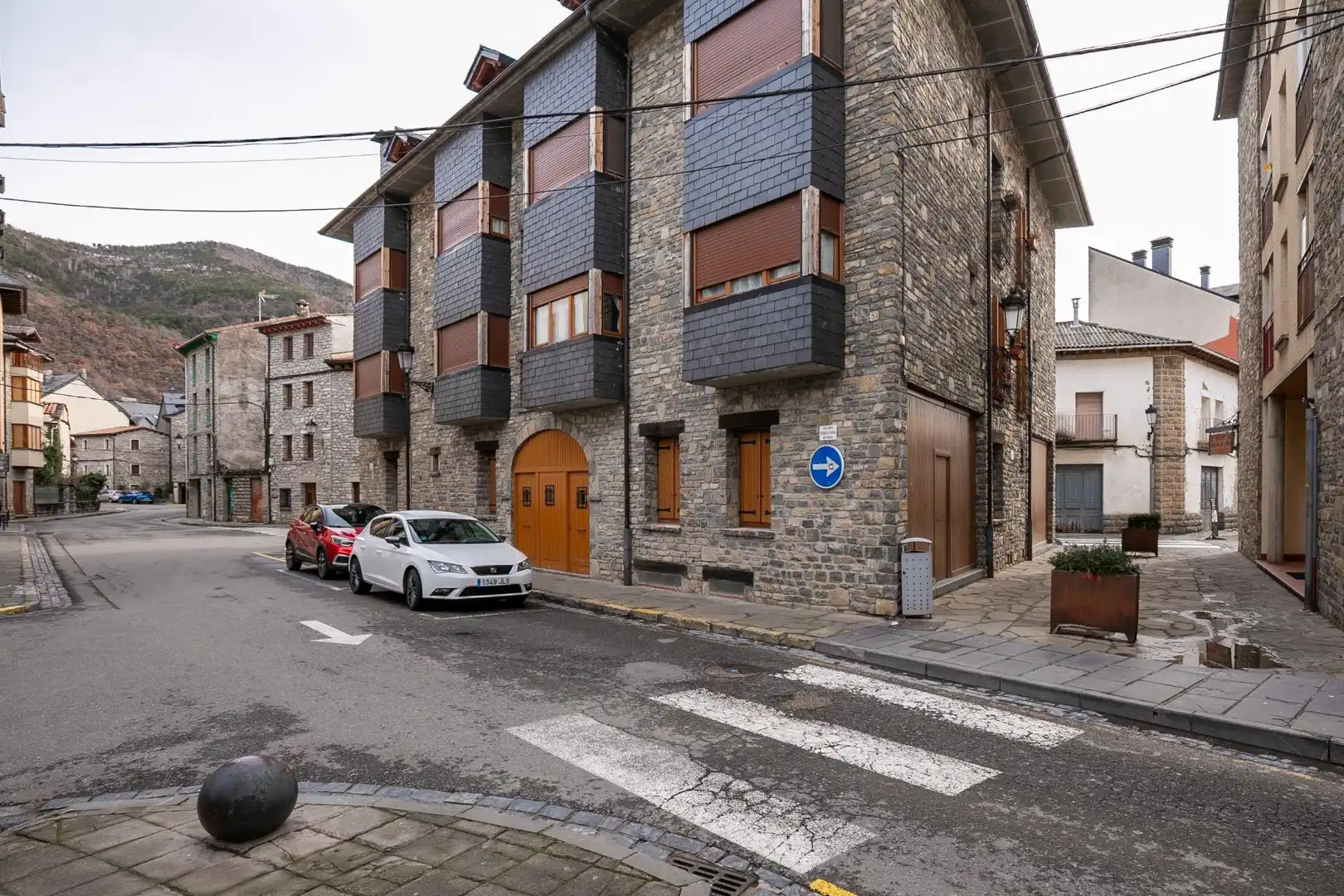 Exterior view of Flat for sale in Biescas  with Heating and Furnished