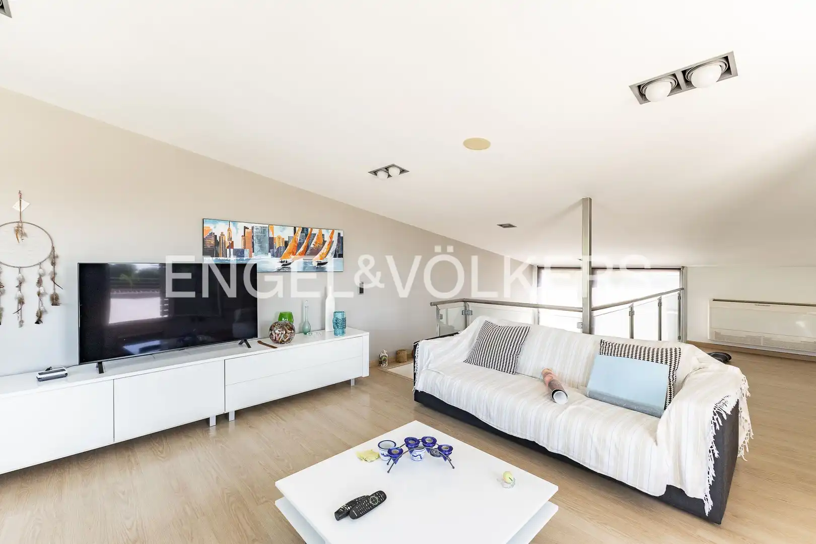 Living room of Houses for rent in Cabrera de Mar  with Air Conditioner, Heating and Parquet flooring