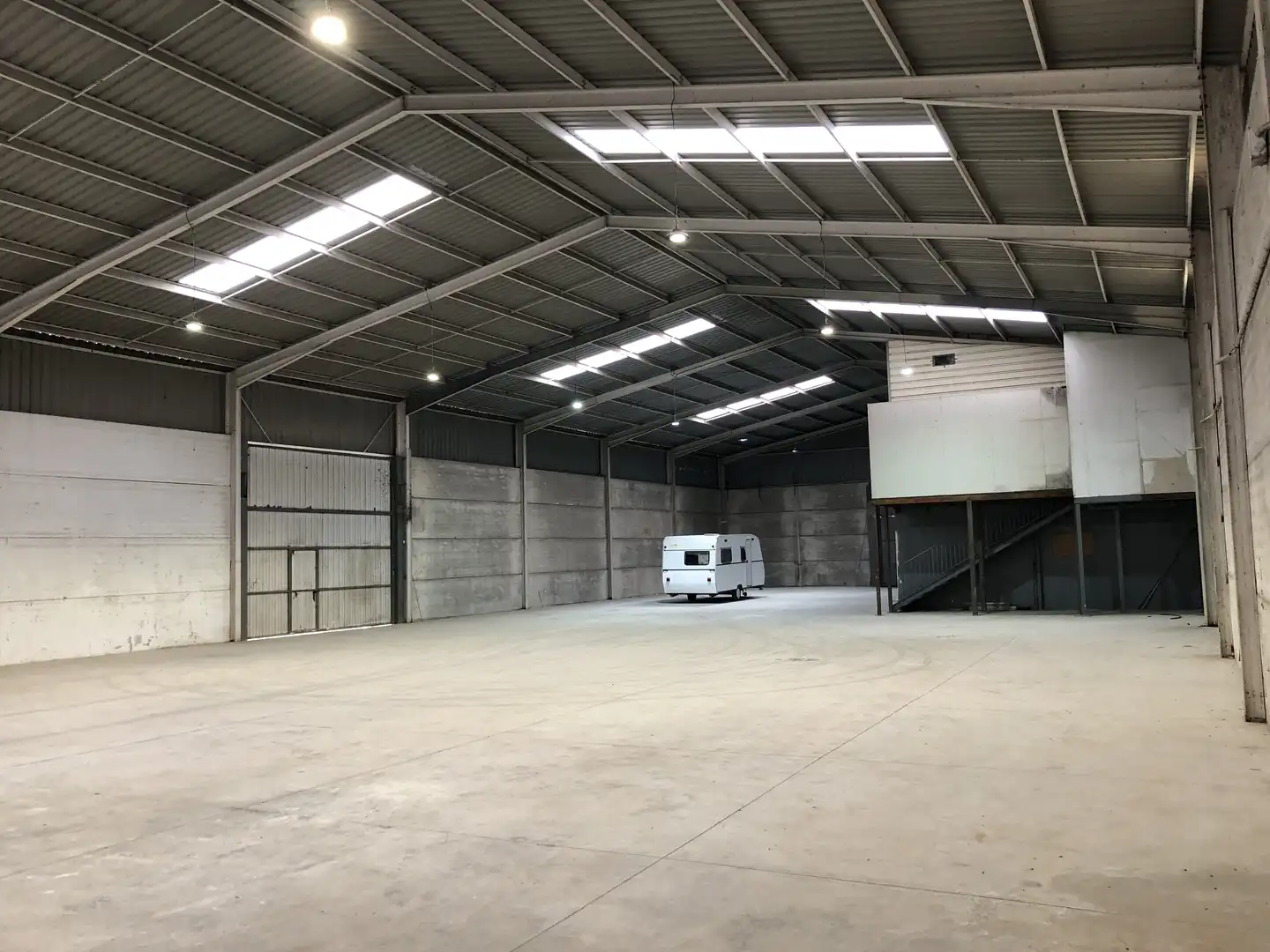 Nave industrial de alquiler en Villafranca de Córdoba