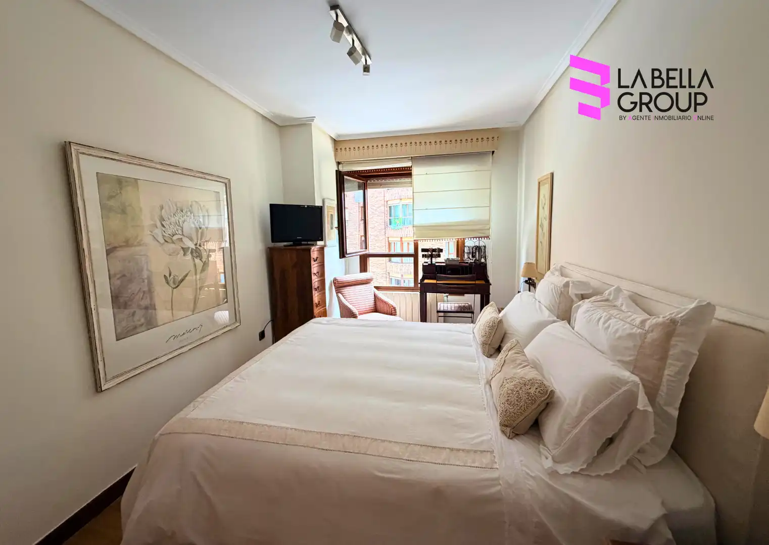 Piso con terraza en venta en Calle Floranes, imagen 13
