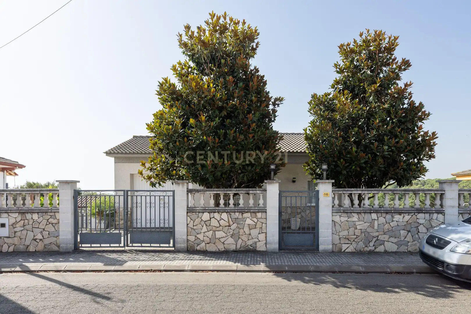 Vista exterior de Casa o chalet en venta en Fogars de la Selva con Jardín privado, Trastero y Piscina