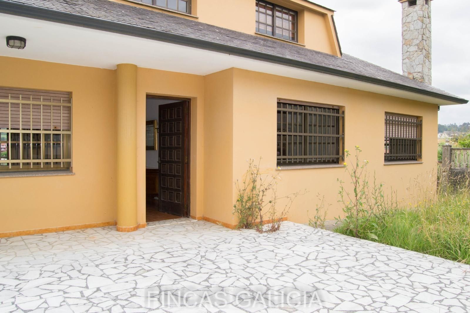 Vista exterior de Casa o chalet en venta en Arteixo con Calefacción, Jardín privado y Trastero