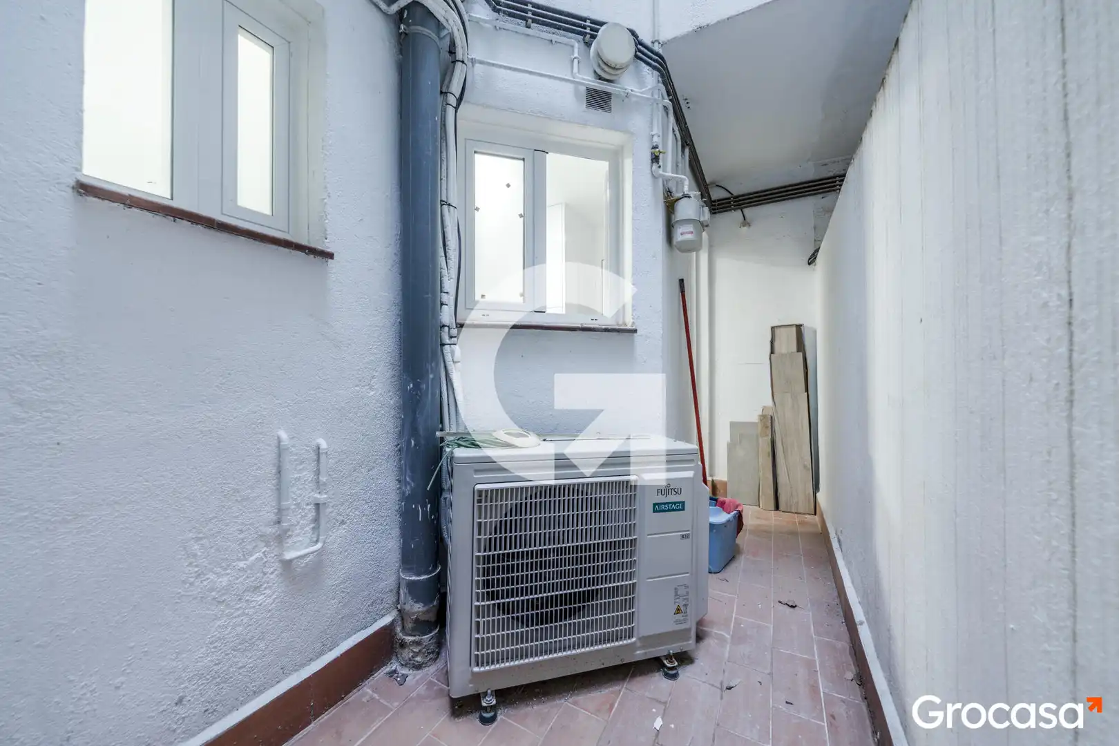 Piso en venta en Barcelona con Aire acondicionado, Calefacción y Horno
