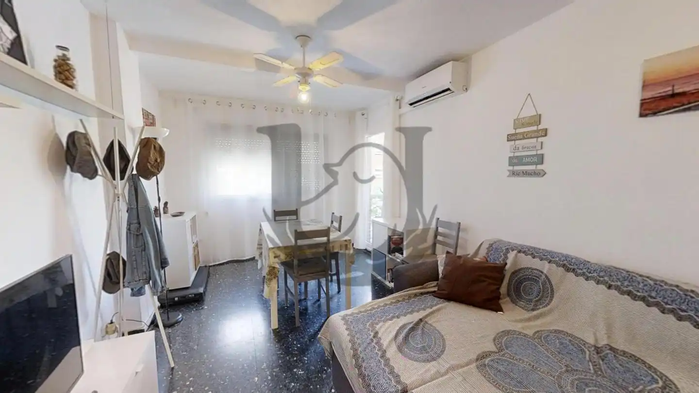 Bedroom of Flat for sale in Silla  with Air Conditioner and Terrace