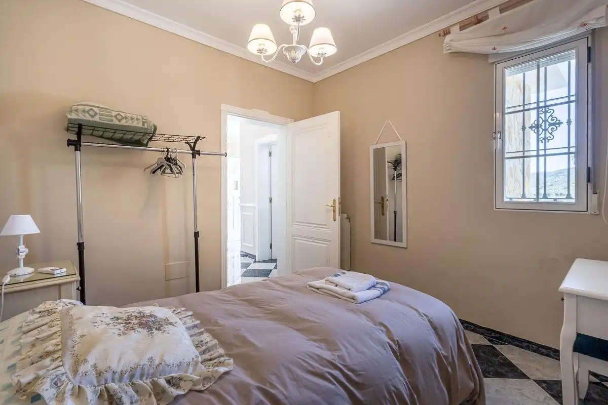 Habitación de Casa o chalet en venta en Ítrabo con Calefacción, Jardín privado y Terraza