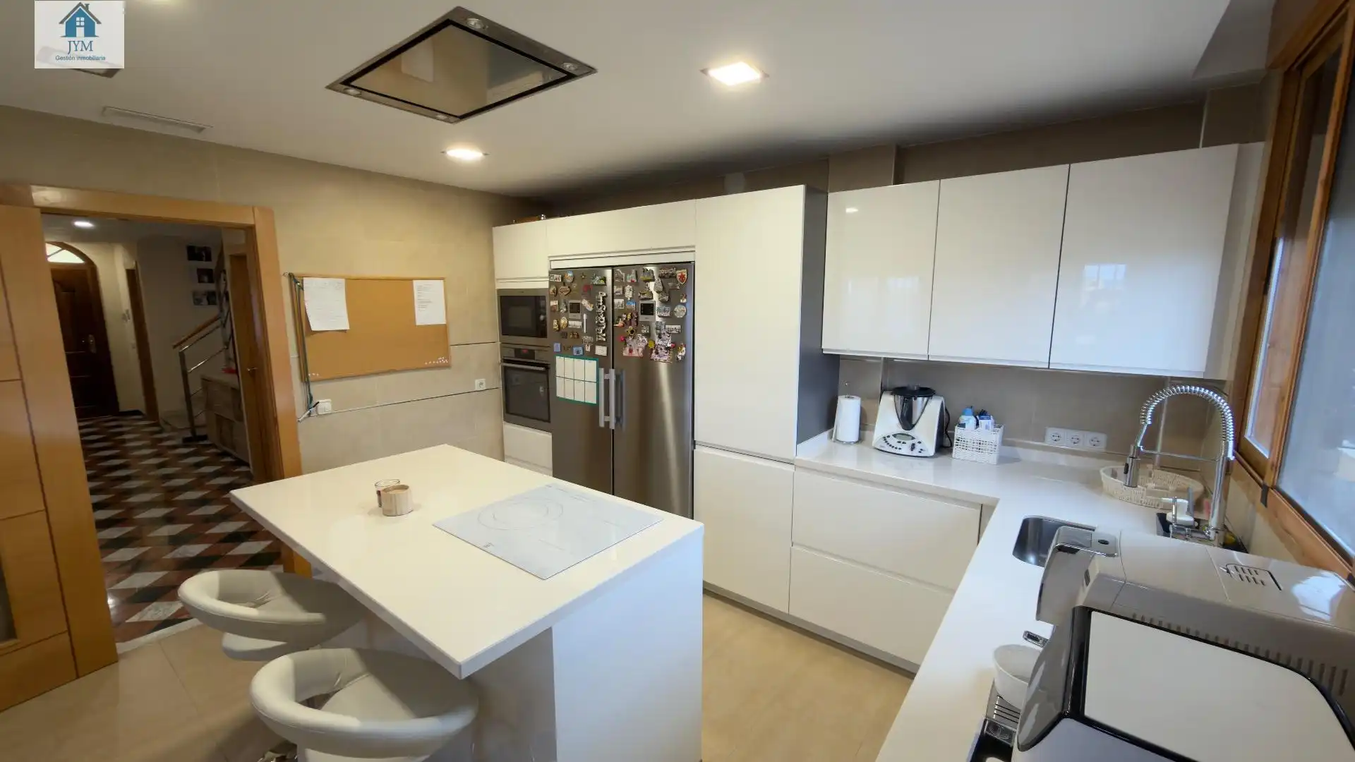 Cocina de Casa o chalet en venta en Cájar con Aire acondicionado, Calefacción y Jardín privado
