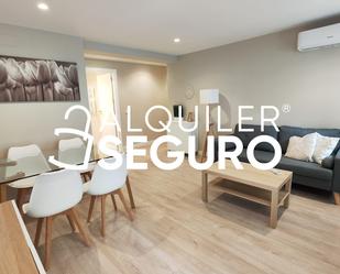 Living room of Flat to rent in  Madrid Capital  with Air Conditioner