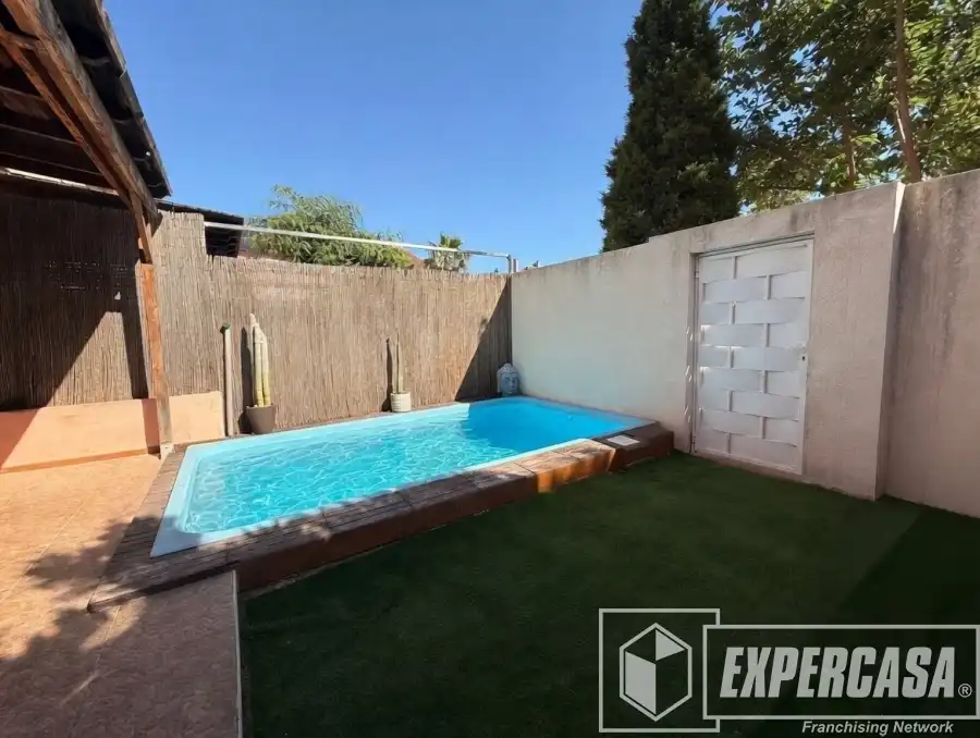 Piscina de Casa adosada en venda en Massalfassar amb Aire condicionat, Calefacció i Terrassa
