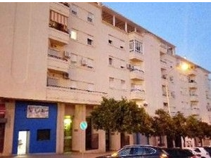 Vista exterior de Piso en venta en Algeciras