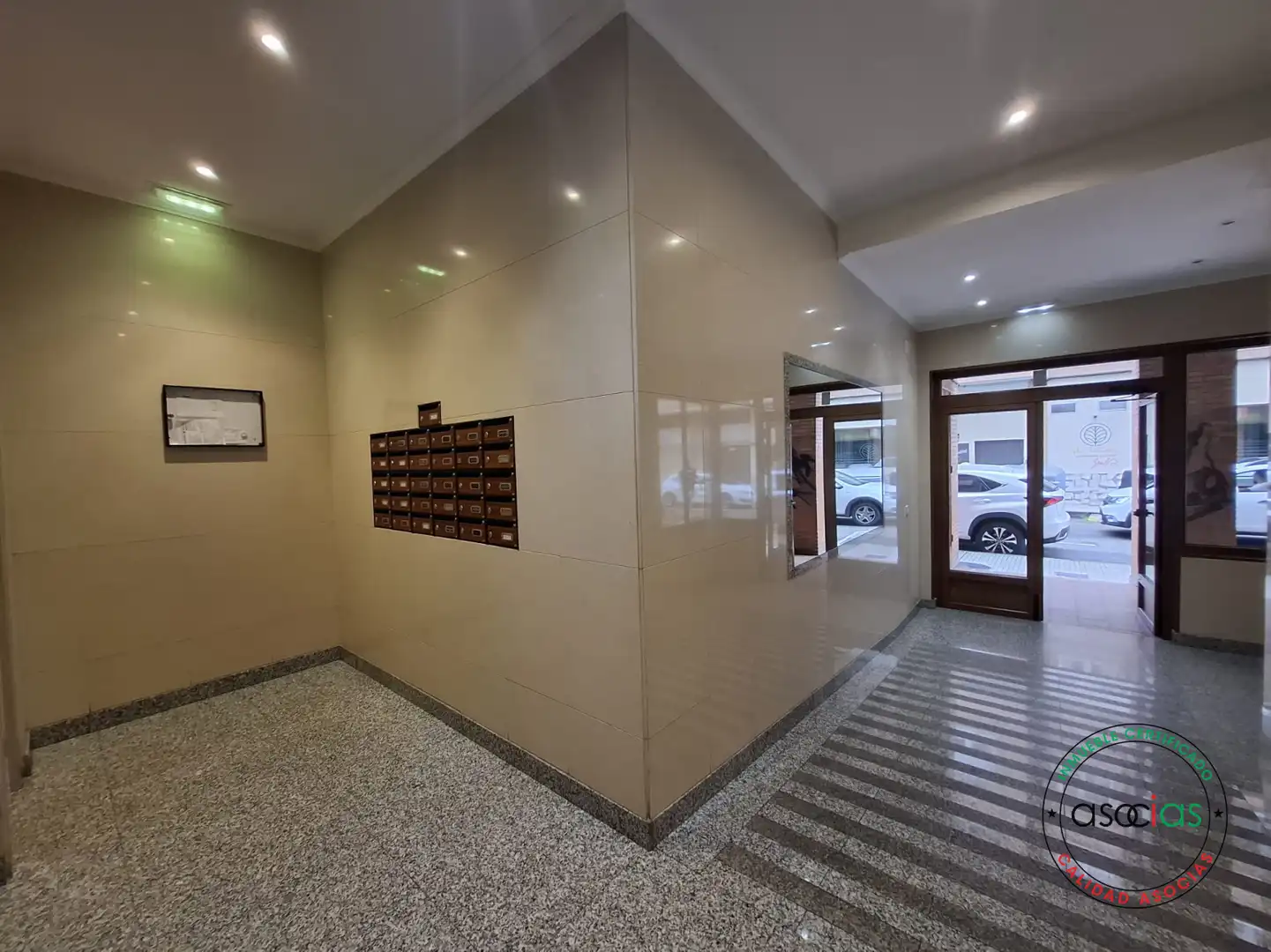 Wohnung zur Miete in Gijón  mit Heizung, Parkett und Möbliert