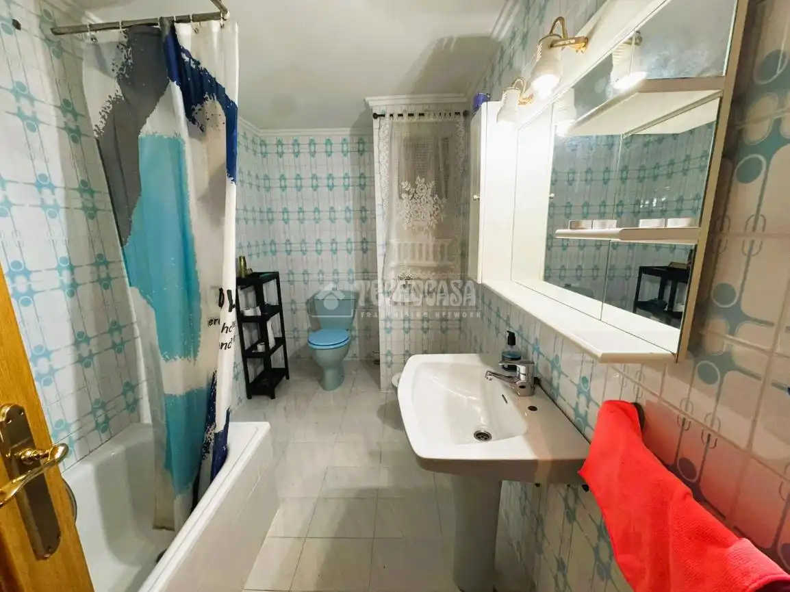 Baño de Piso en venta en Torrent con Calefacción y Balcón