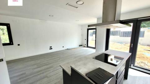 Foto 5 de Casa o xalet en venda a Calle Àngel Guimerà, Montflorit, Barcelona