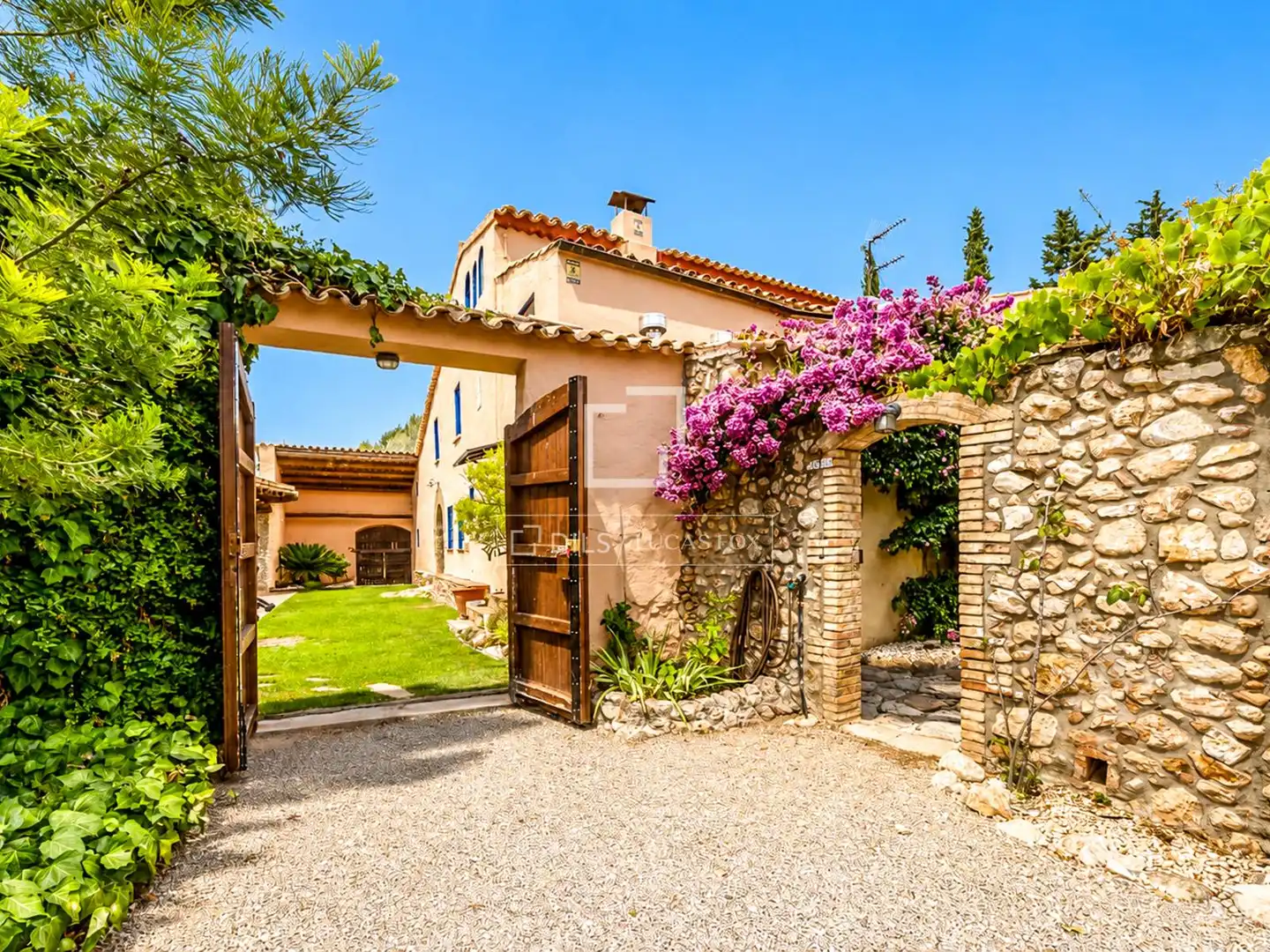 Maison rustique avec piscine à vendre à Torrelles de Foix, imagen 6