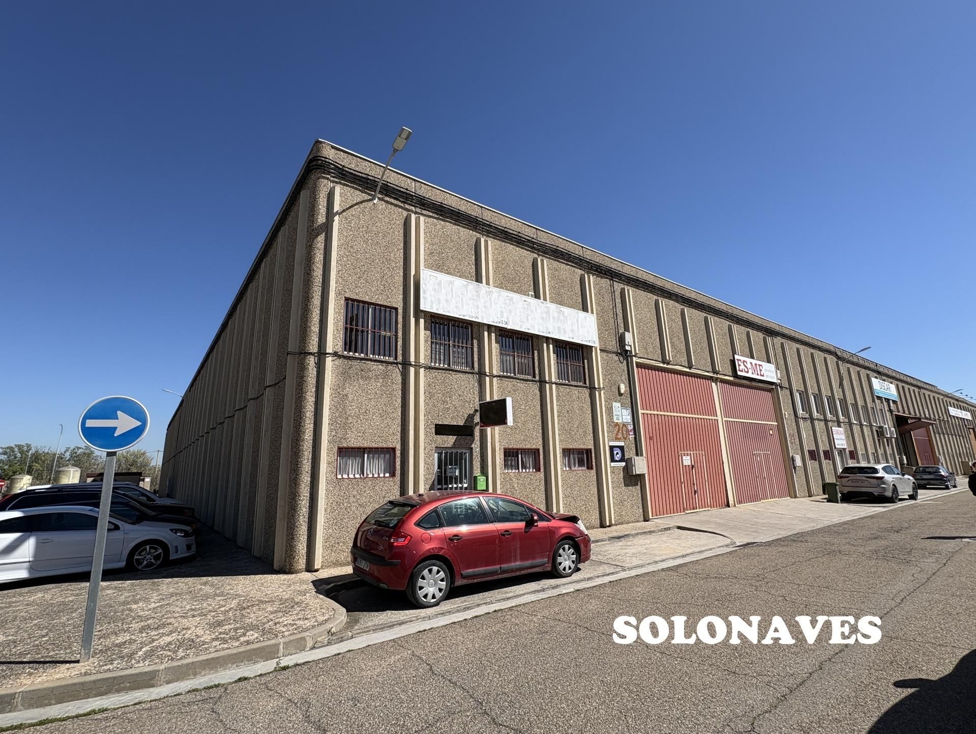 Fabrikhallen zum Verkauf in Cartuja Baja, Barrios rurales del Sur