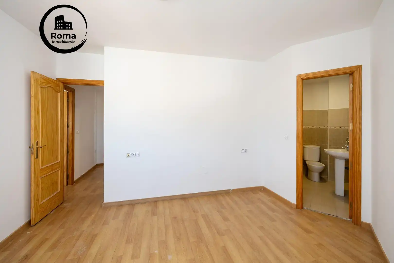Flat for sale in Atarfe  with Balcony