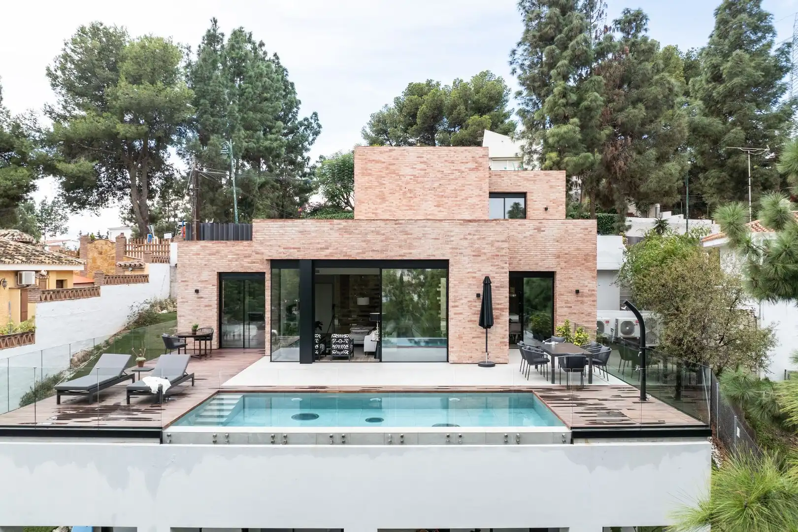 Exterior view of Houses for sale in Málaga  with Terrace