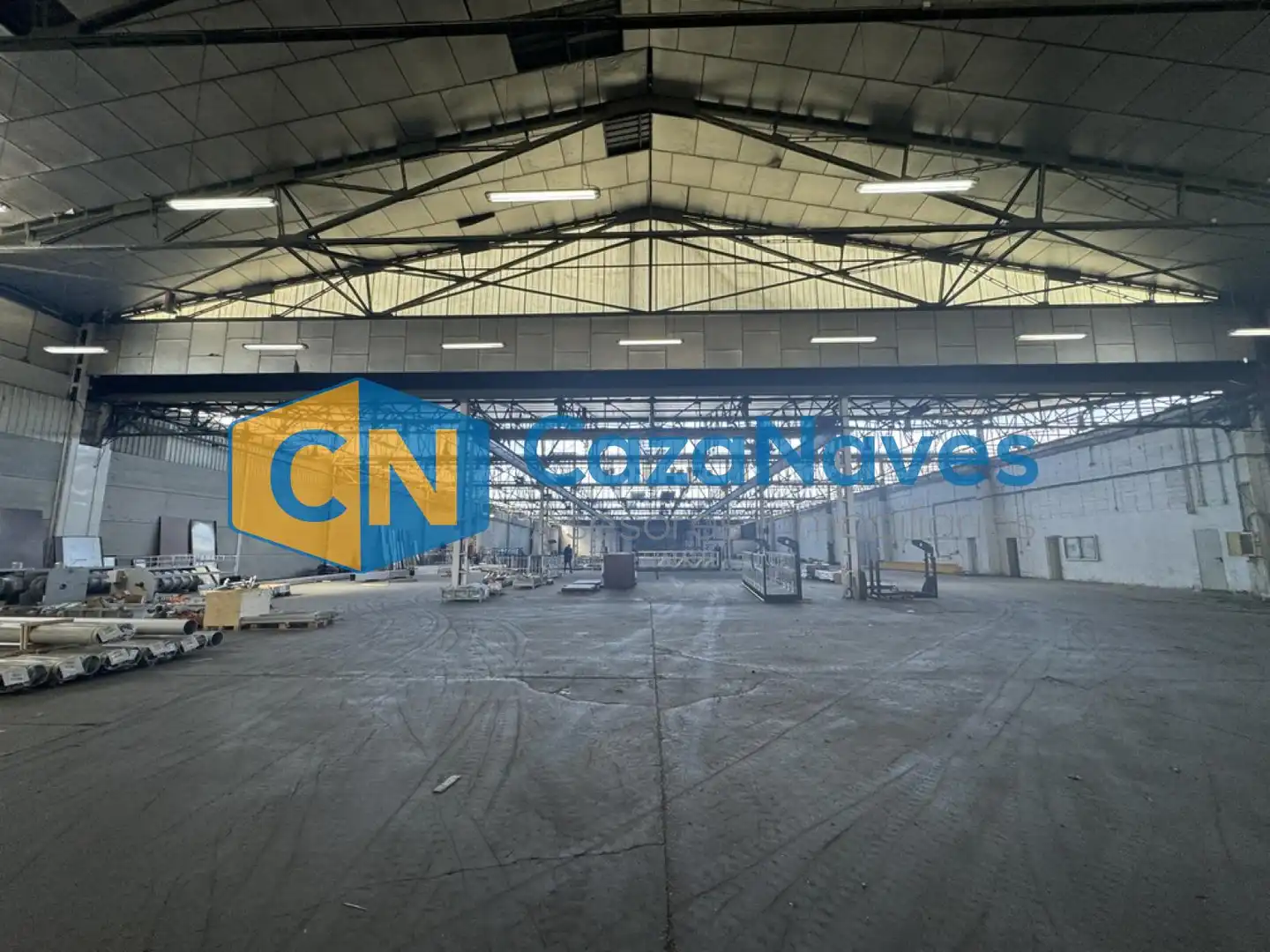 Nave industrial en alquiler en Reyes Católicos, imagen 4