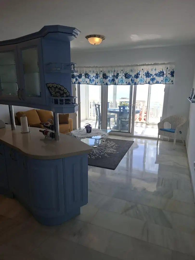 Esszimmer von Erdgeschoss zum Verkauf in Fuengirola mit Terrasse, Möbliert und Gemeinschaftspool