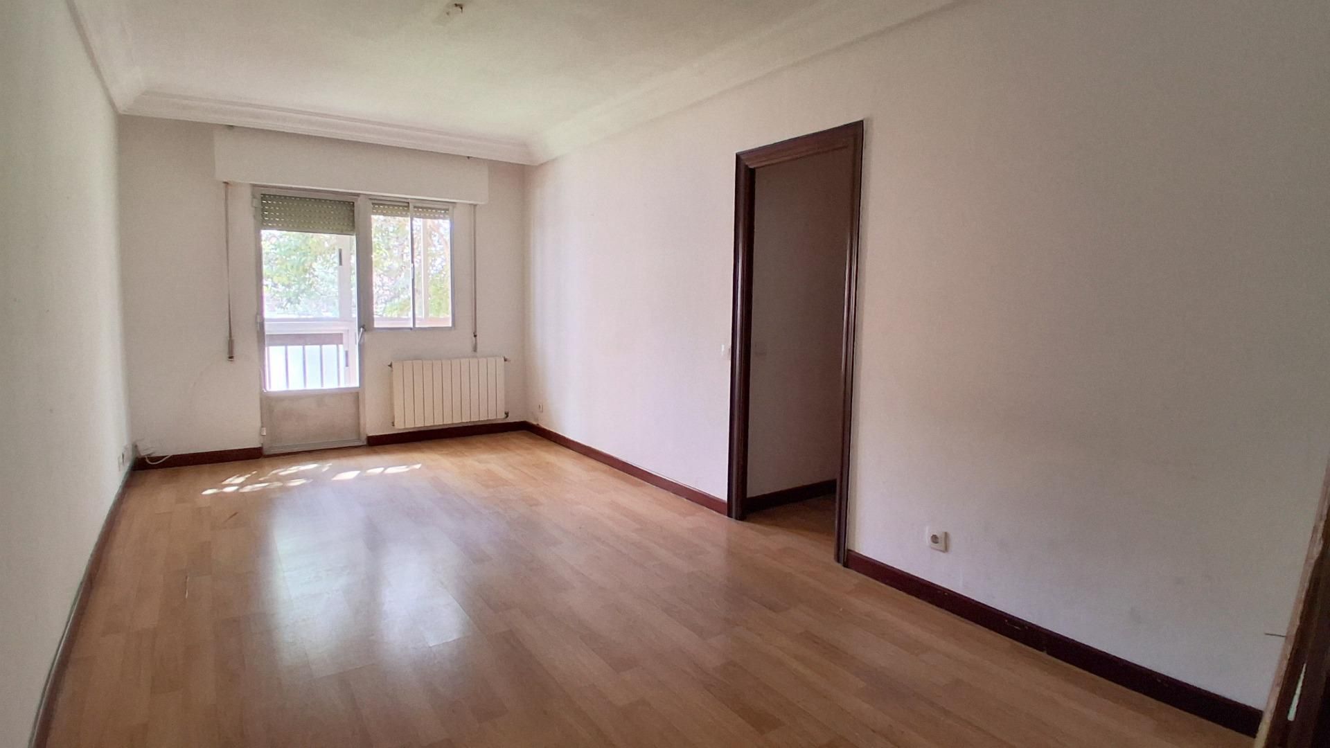 Piso en venta en Tormes - La Vega