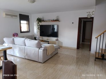 Duplex con balcone in vendita a Canovelles