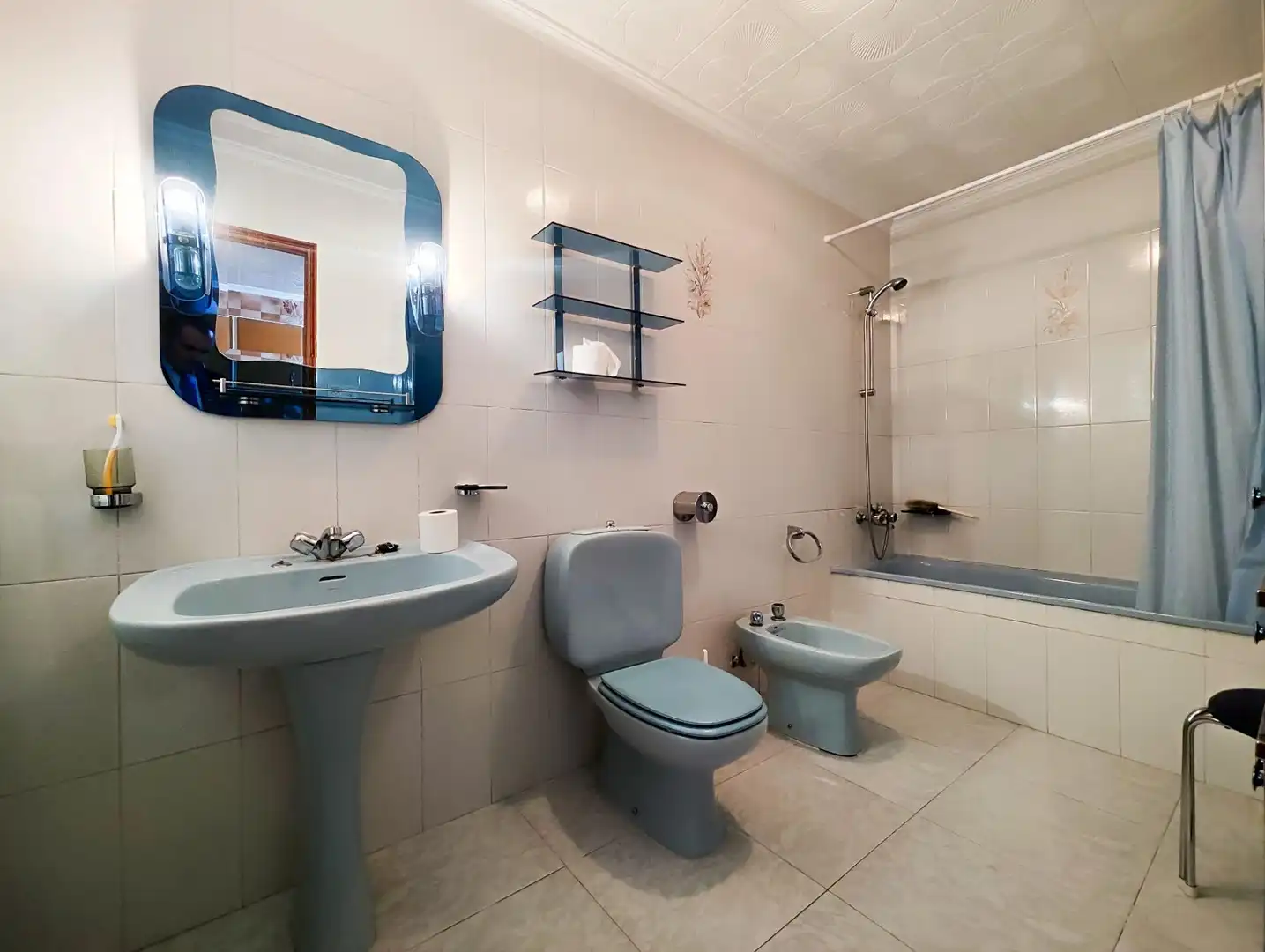Bathroom of Houses for sale in Puertollano  with Storage room, Furnished and Internet
