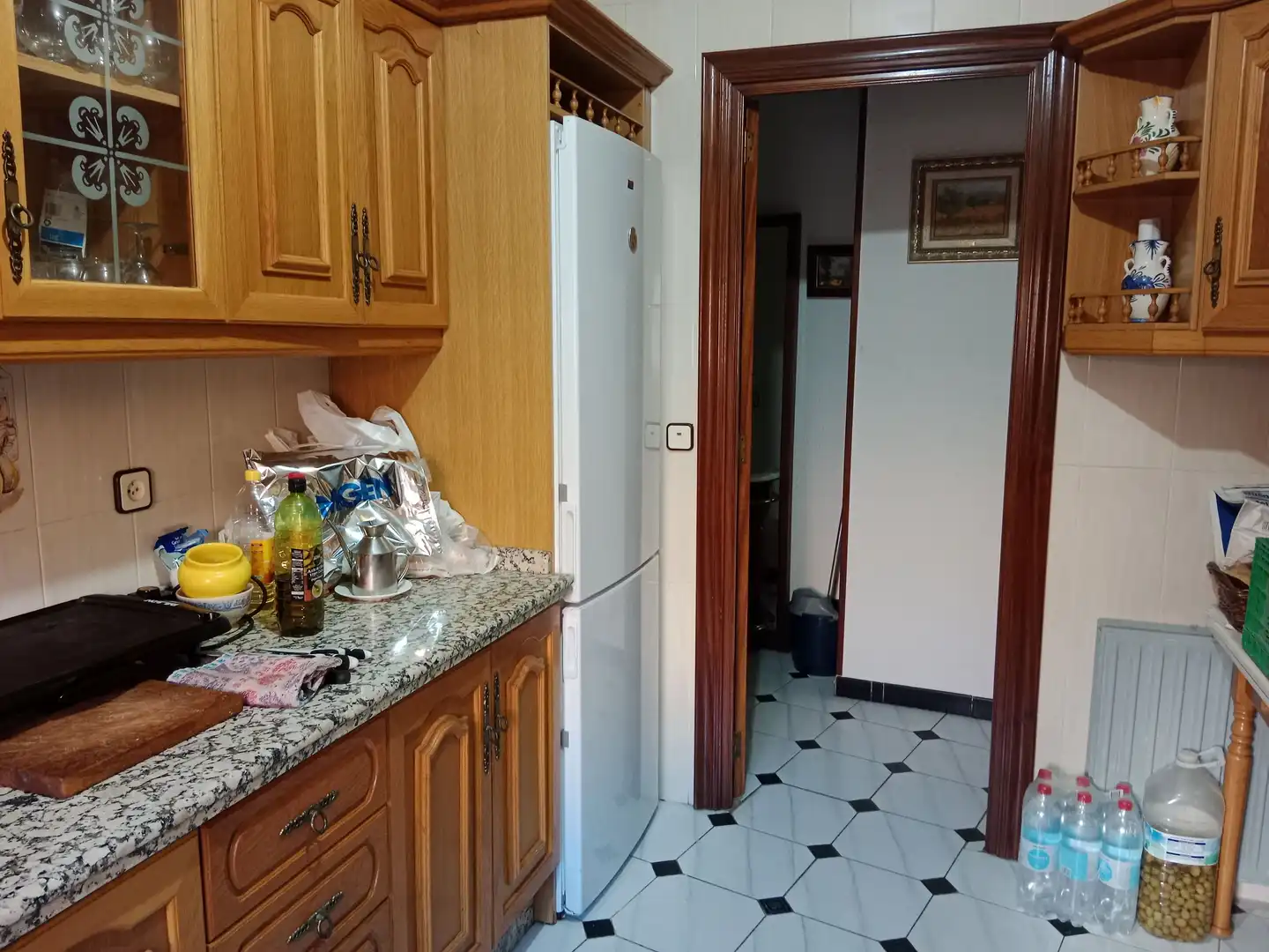 Küche von Einfamilien-Reihenhaus zum Verkauf in Lahiguera mit Klimaanlage, Terrasse und Abstellraum