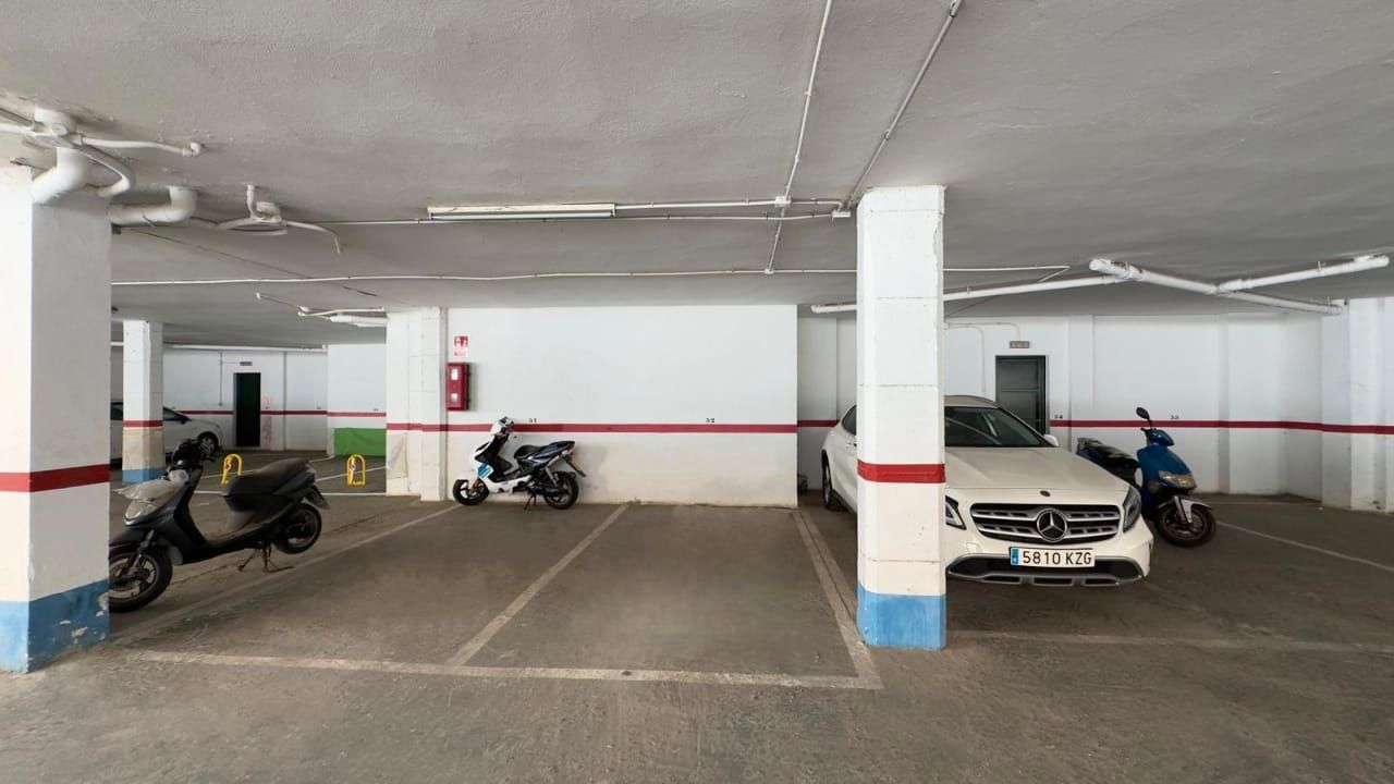 Aparcament de Garatge en venda en Torremolinos