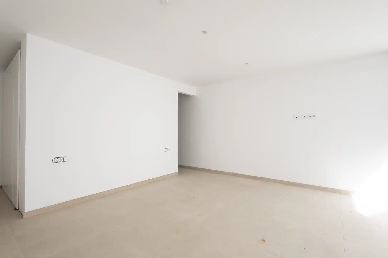 Houses for sale in Adeje  with Air Conditioner, Private garden and Terrace