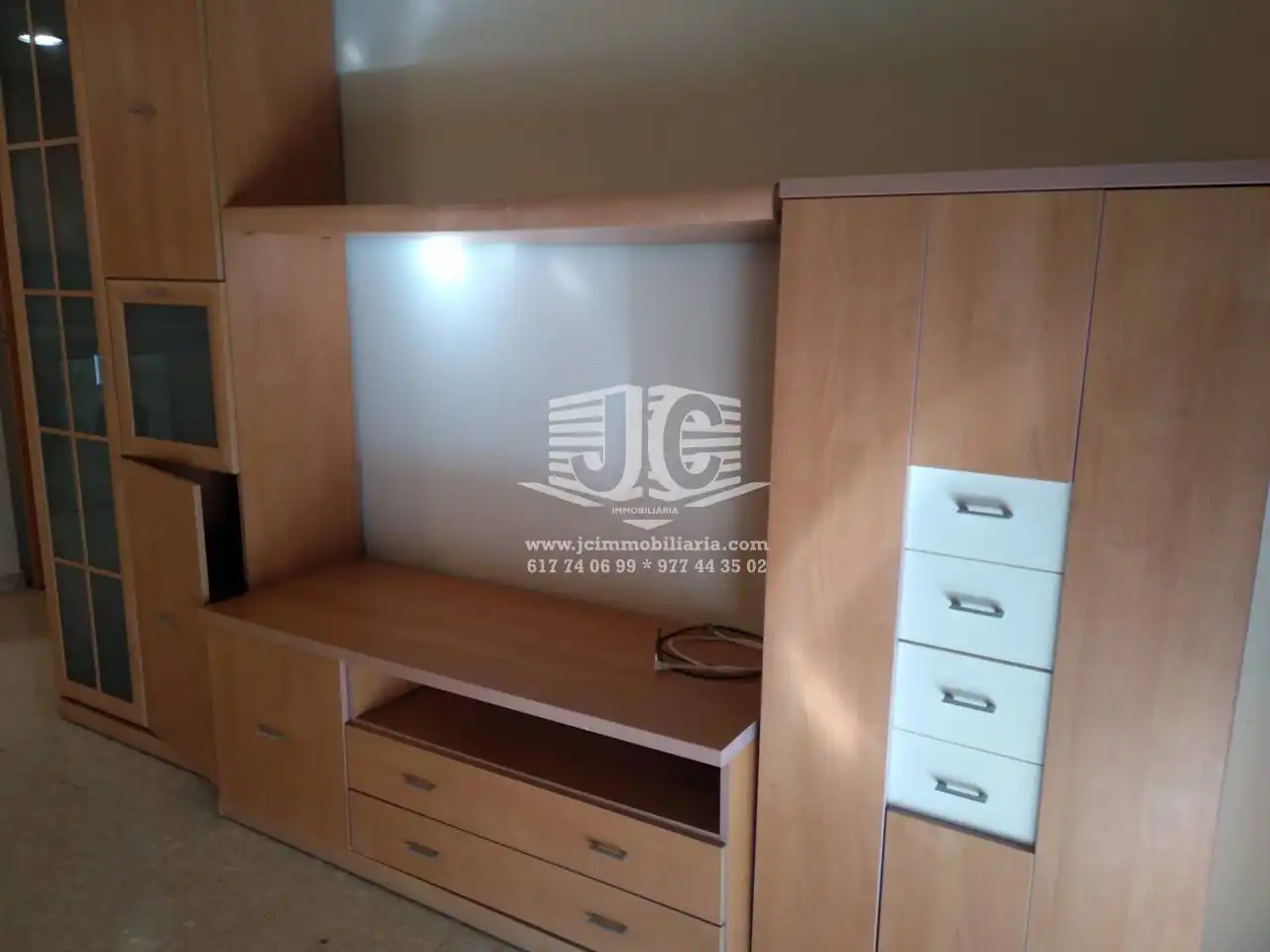 Habitación de Piso de alquiler en Tortosa con Aire acondicionado, Terraza y Amueblado