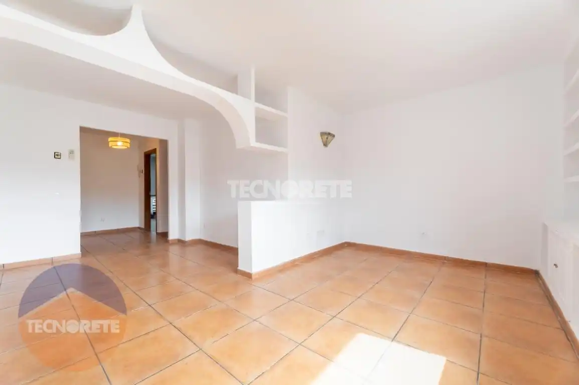 Sala d'estar de Pis de lloguer en Majadahonda amb Aire condicionat, Calefacció i Terrassa