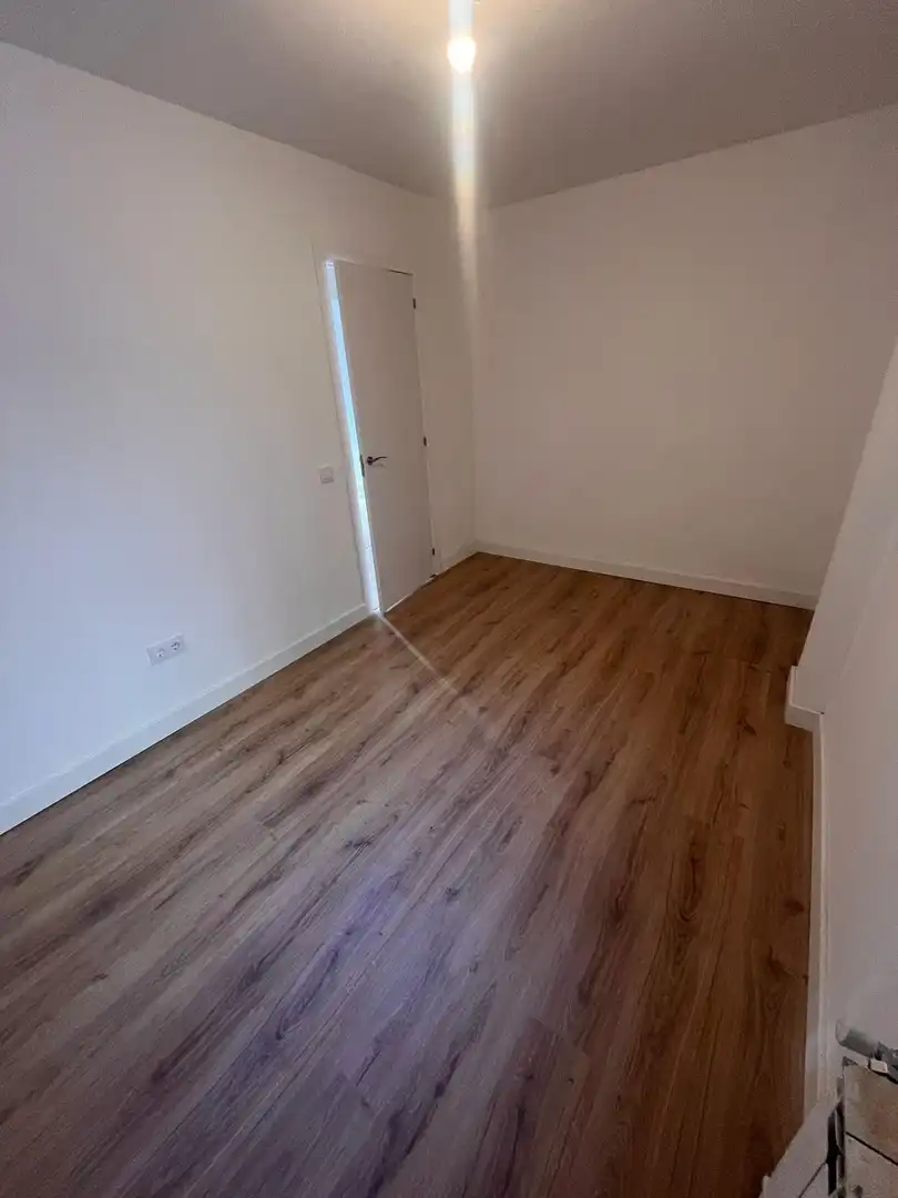 Flat for sale in Móstoles  with Air Conditioner and Heating