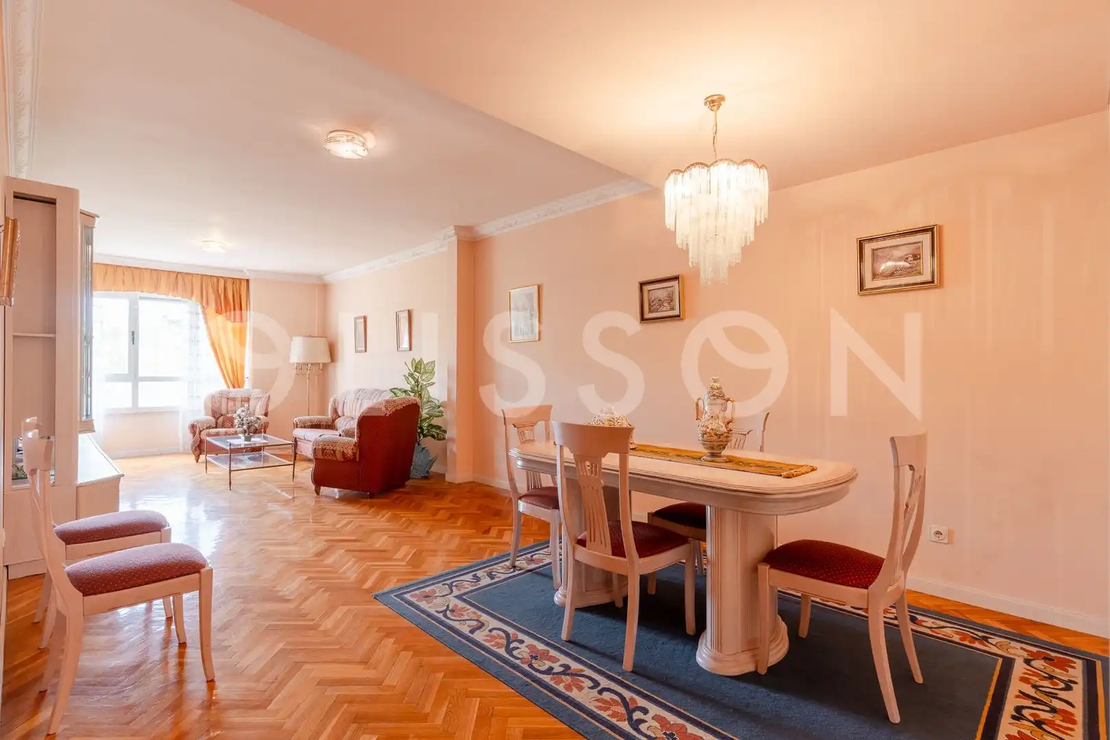 Piso con ascensor en venta en Moncloa - Aravaca