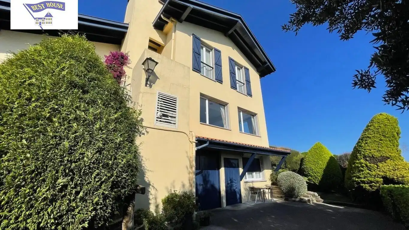 Casa o xalet en venda a Ibarrangelu