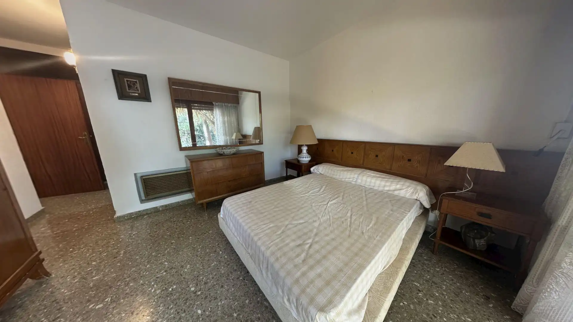 Dormitori de Casa o xalet en venda en Alicante / Alacant amb Jardí privat, Terrassa i Piscina