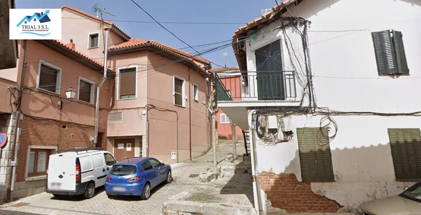 Vista exterior de Piso en venta en Robledo de Chavela, Madrid