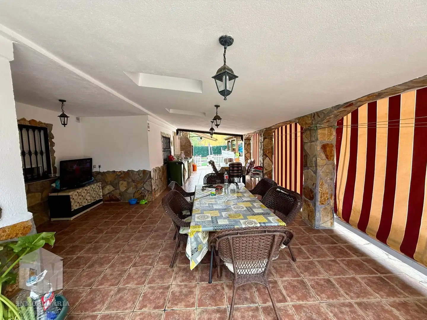 Terrassa de Casa o xalet en venda en Cadalso de los Vidrios amb Aire condicionat, Calefacció i Jardí privat