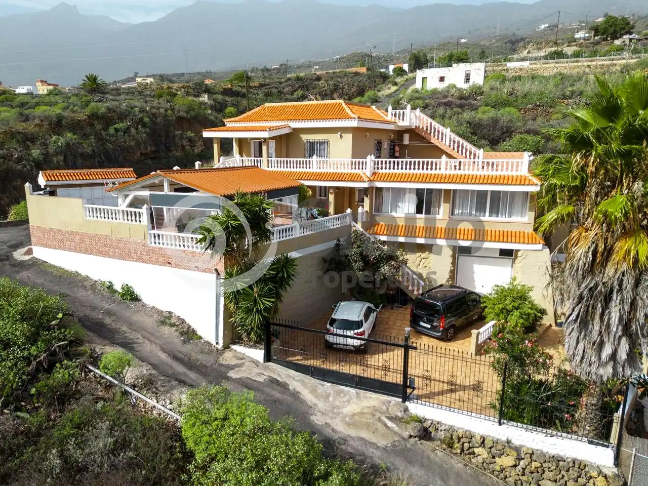 Vista exterior de Casa o chalet en venta en Candelaria con Aire acondicionado, Jardín privado y Terraza